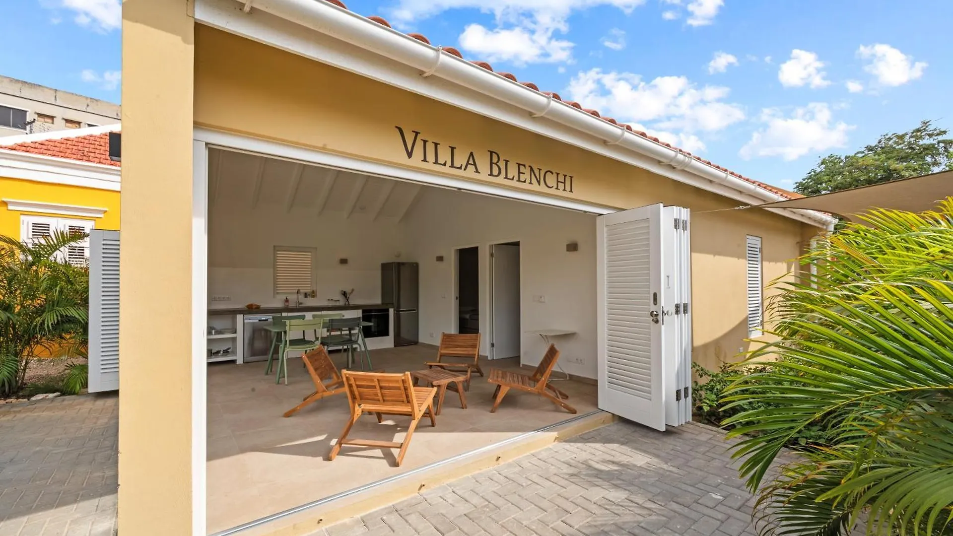 Villa Grandi Resort, Historic City Villas, Otrobanda Willemstad Curaçao